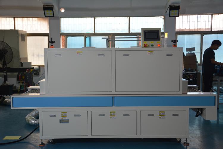 硅膠改質(zhì)機(jī)有用途及特征？